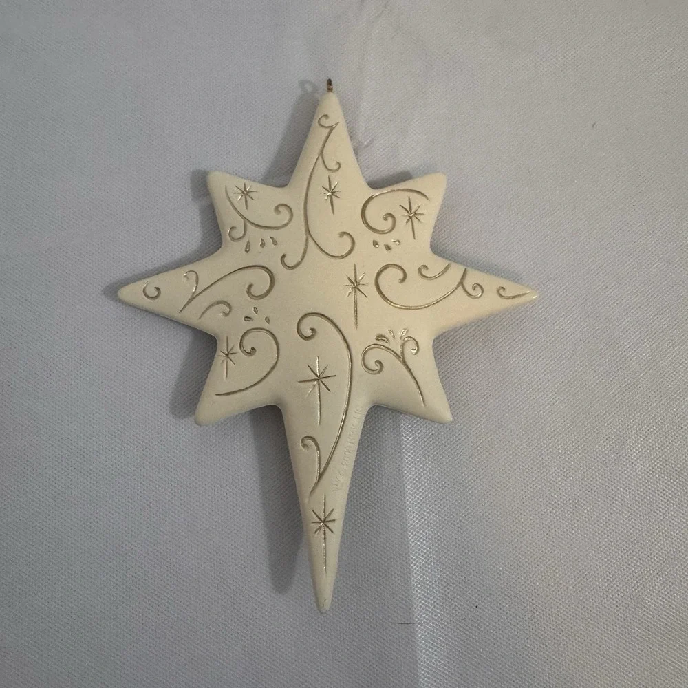 Hallmark Keepsake Ornament Star of Hope 2009‎ O Come Let Us Adore HIm Christmas